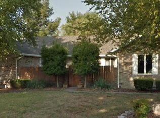 2121 Yorktown Dr, Cape Girardeau, MO 63701