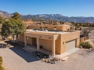 180 Big Horn Ridge Dr NE, Albuquerque, NM 87122