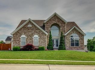 2485 Bear Creek Dr, Wentzville, MO 63385
