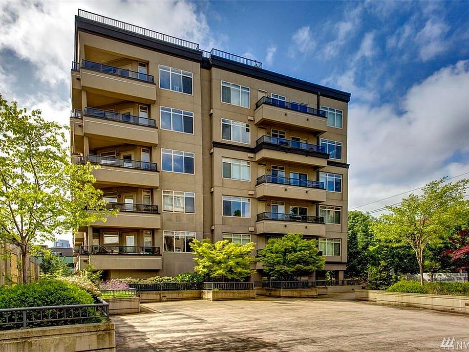 1st image of 900 Aurora Ave N #302