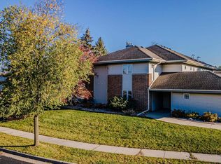 5587 Bantry Ln APT 1, Fitchburg, WI