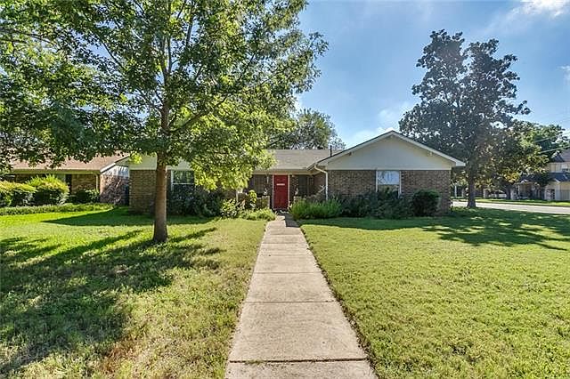 1st image of 2715 Monterrey St