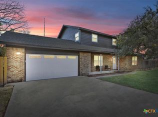 2 Walnut Rd, Morgans Pt Resort, TX 76513