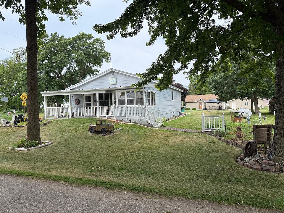 1st image of 10923 Main St