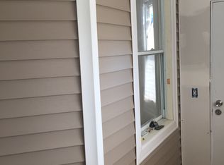 36 Portland St, Springfield, MA 01107