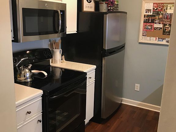 5th image of 1897 Ridgebury Dr #91D