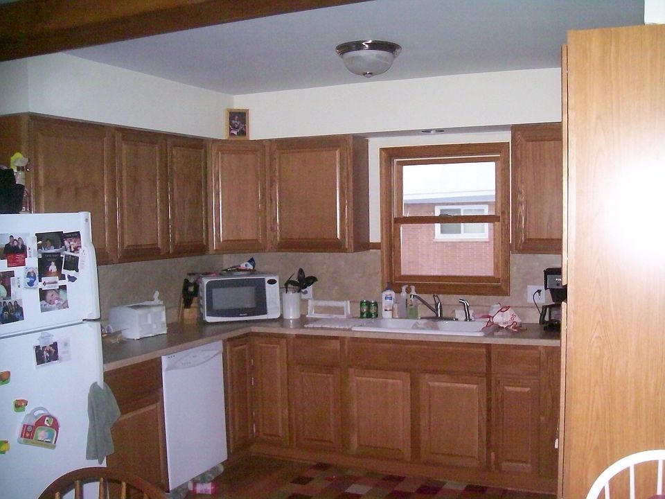 2nd image of 211 Golden Gate Ave