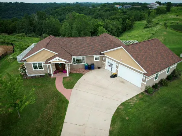 W3822 Highland DRIVE, La Crosse, WI 54601