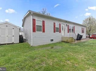 137 Trailway Rd, Middle River, MD 21220