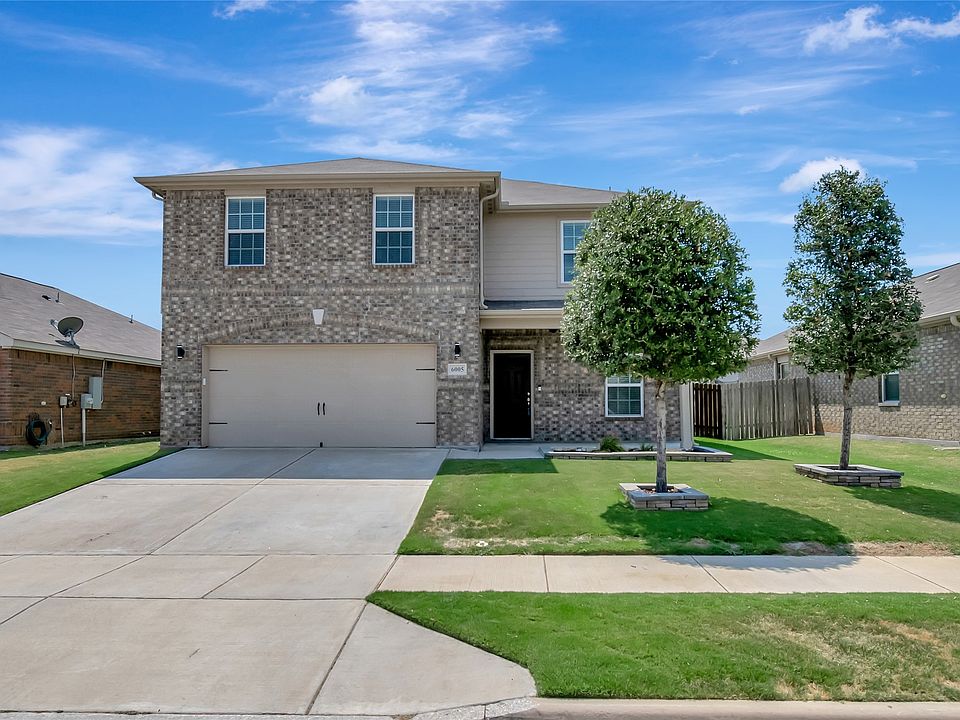 1st image of 6005 Amber Cliff Ln