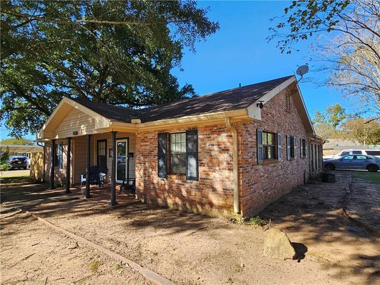 1915 Kimberly St, Alexandria, LA 71301