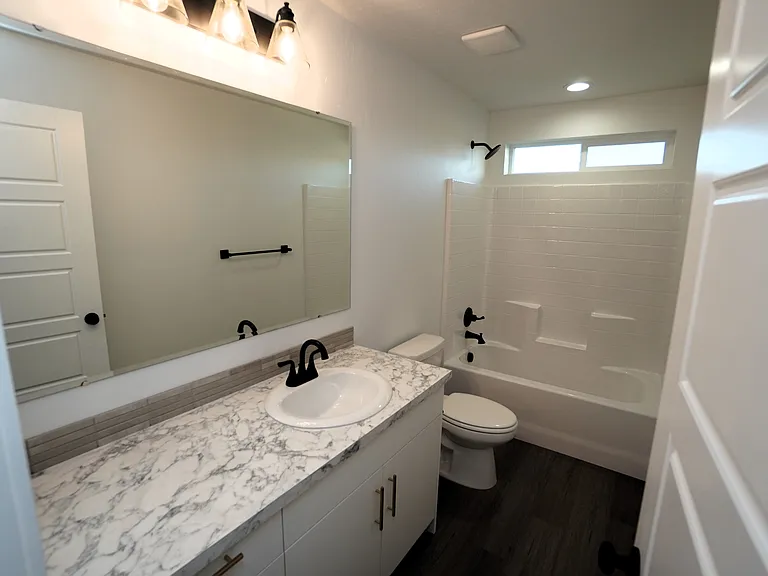 5813 W Stavros St — Photo 15