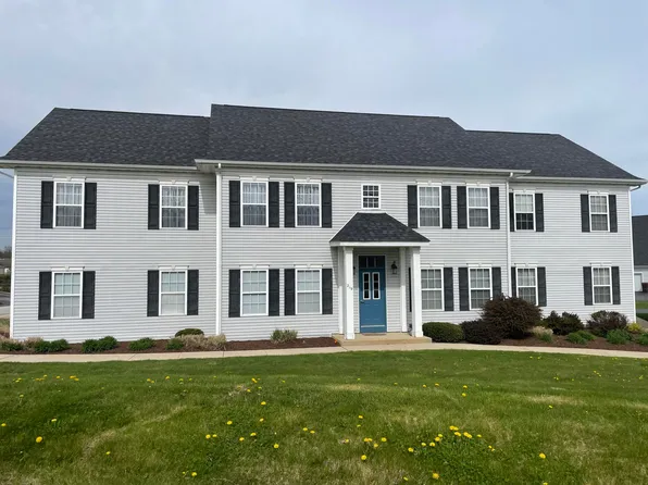 219 Prestwick Dr Unit A, Valparaiso, IN 46385