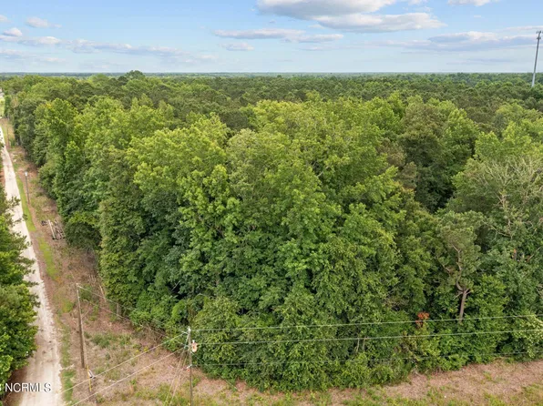 218 Thomas Loop Road, Jacksonville, NC 28540