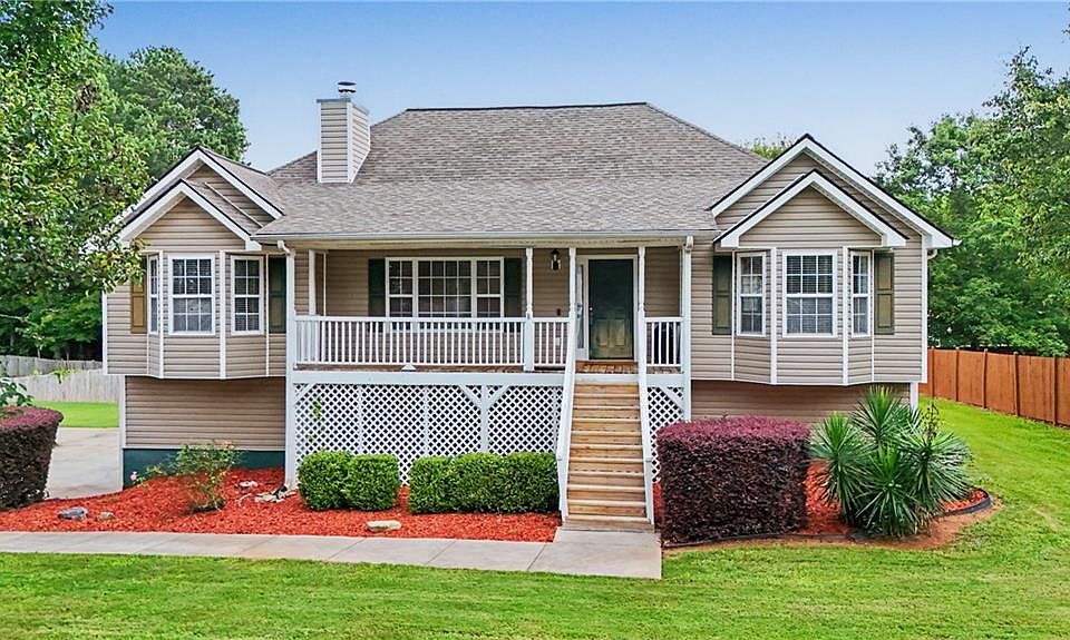 1st image of 138 Paradise Pointe