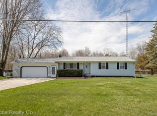 6357 Turner Rd, Flushing, MI 48433
