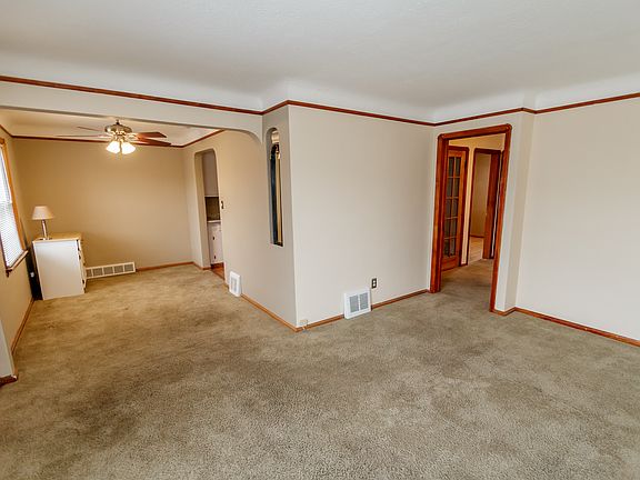 5th image of 8406 Deerfield Dr