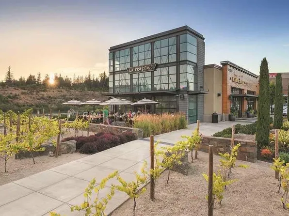 11930 SW Horizon Blvd, Beaverton, OR 97007