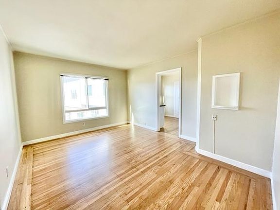 3rd image of 455 Arlington St #3