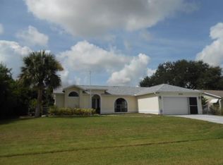 809 Beard Ave, Sebastian, FL 32958