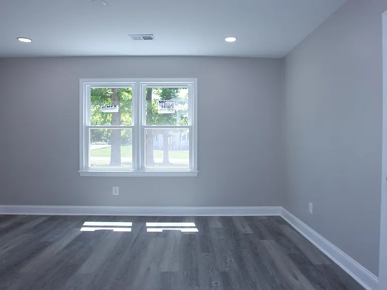 2608 Holly Dr — Photo 14