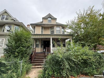158 N 15th St, East Orange, NJ, 07017