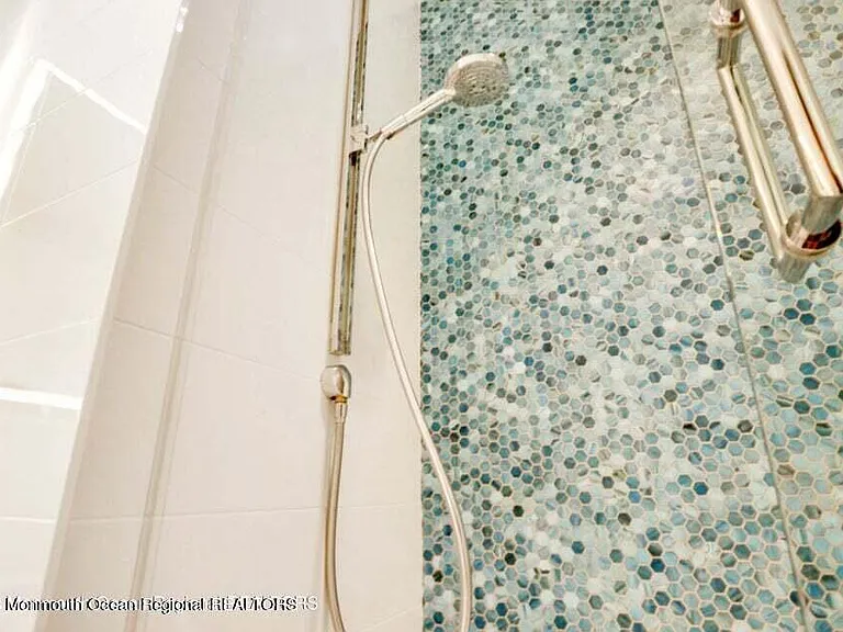 1101 N Ocean Ave #902 — Photo 24