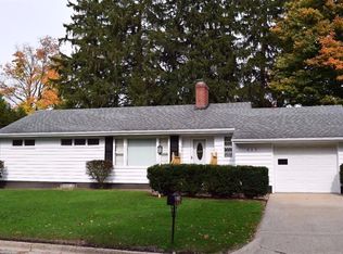 605 W 11th St, Laporte, IN