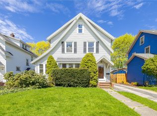 22 Colebourne Rd, Rochester, NY 14609