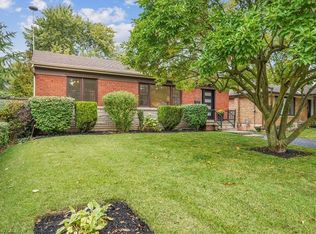 723 Drury Ln, Burlington, ON L7R2X9