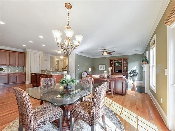 4th image of 5191 Merrimont Dr #18