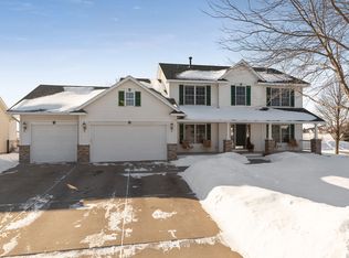 9798 Hillside Trl S, Cottage Grove, MN 55016
