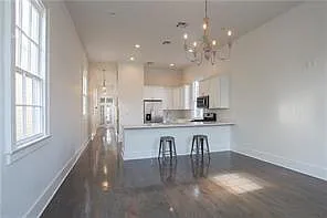 3 bed, 2.0 bath, 1380 sqft, $2,400 — Photo 2