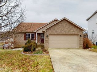 8720 Vision Pl, Louisville, KY 40229