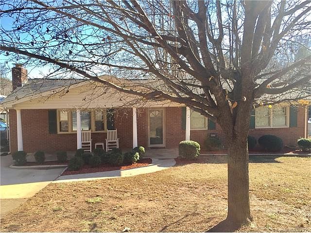 1st image of 2217 Donnabrook Ln