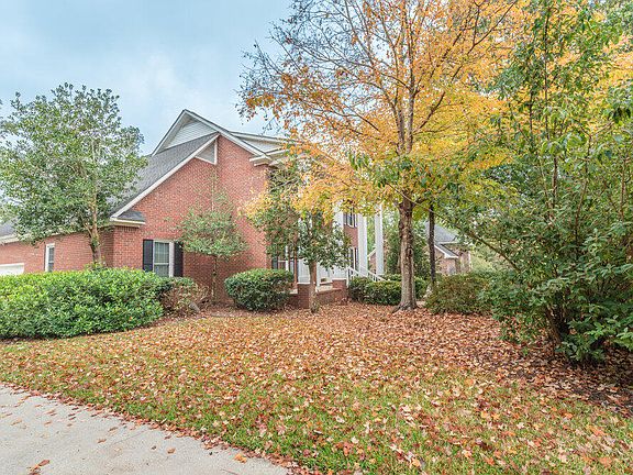 3rd image of 854 Sparkleberry Road