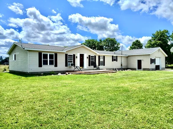 20900 Newcosta Ave, Paris, MI 49338