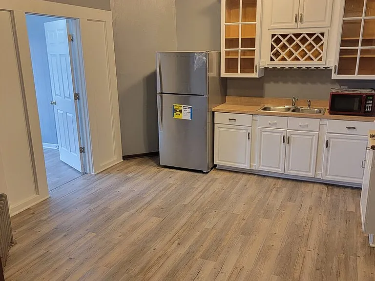 1402 Willis Ave #5 — Photo 25
