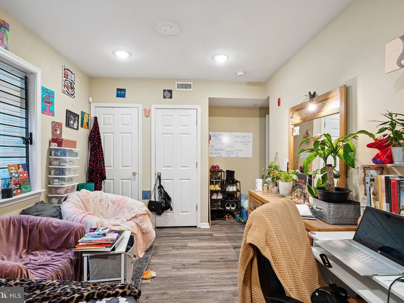 3 bed, 3915 sqft, $1,650 — Photo 3