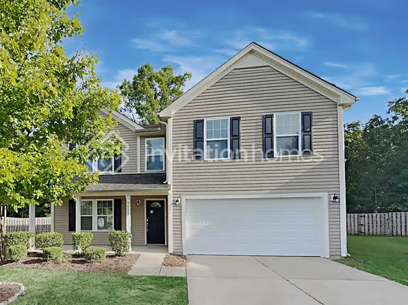 9600 Cayenne Dr, Charlotte, NC 28214