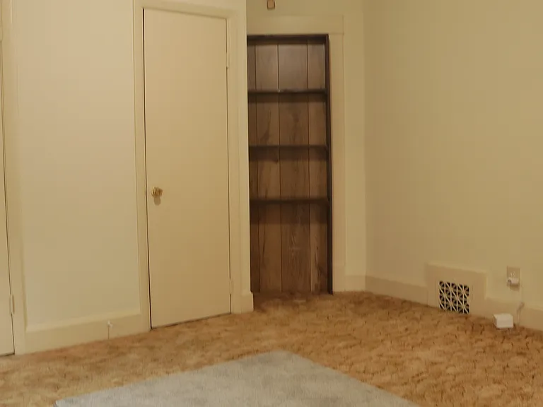320 N Sherman Ave #1 — Photo 3