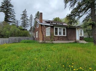 1403 Kenwood Ave, Duluth, MN 55811