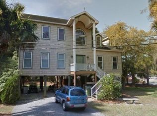 55 W 2nd St, Folly Beach, SC 29439