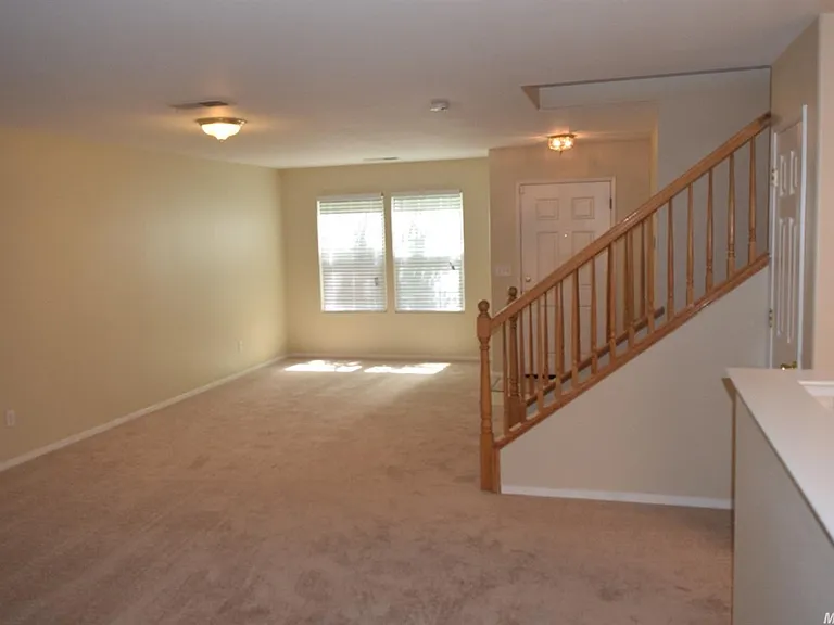 1243 Sunrise Dr — Photo 6