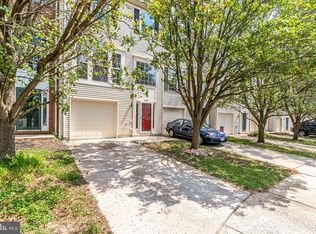 11077 Doubleday Ln, Manassas, VA 20109