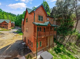 2108 Valley Creek Way, Sevierville, TN 37862