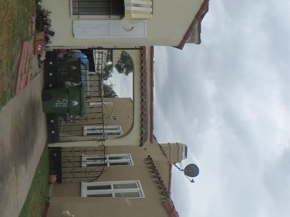 2nd image of 7518 Brighton Ave