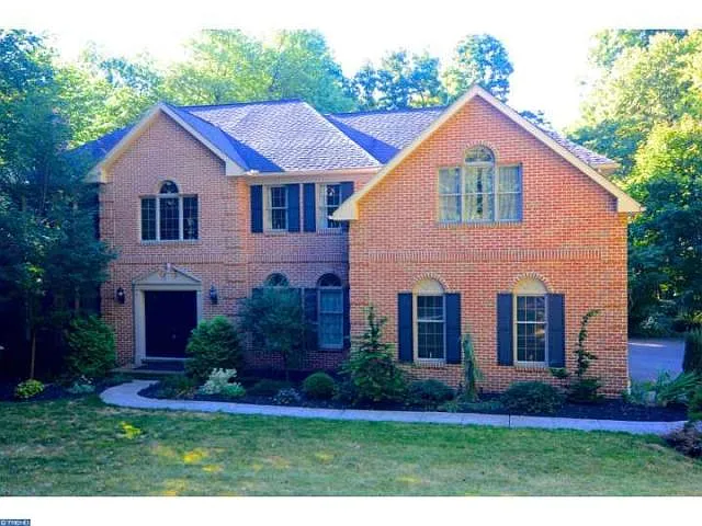 41 Highland Dr photo 1