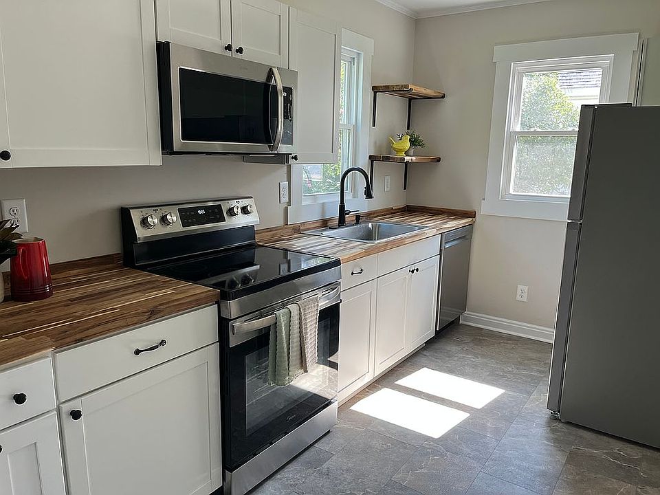 2nd image of 110 Harvey Dr