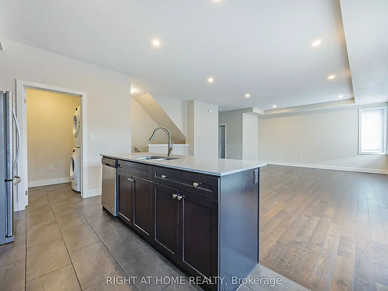1960 Dalmagarry Rd #34 — Photo 12